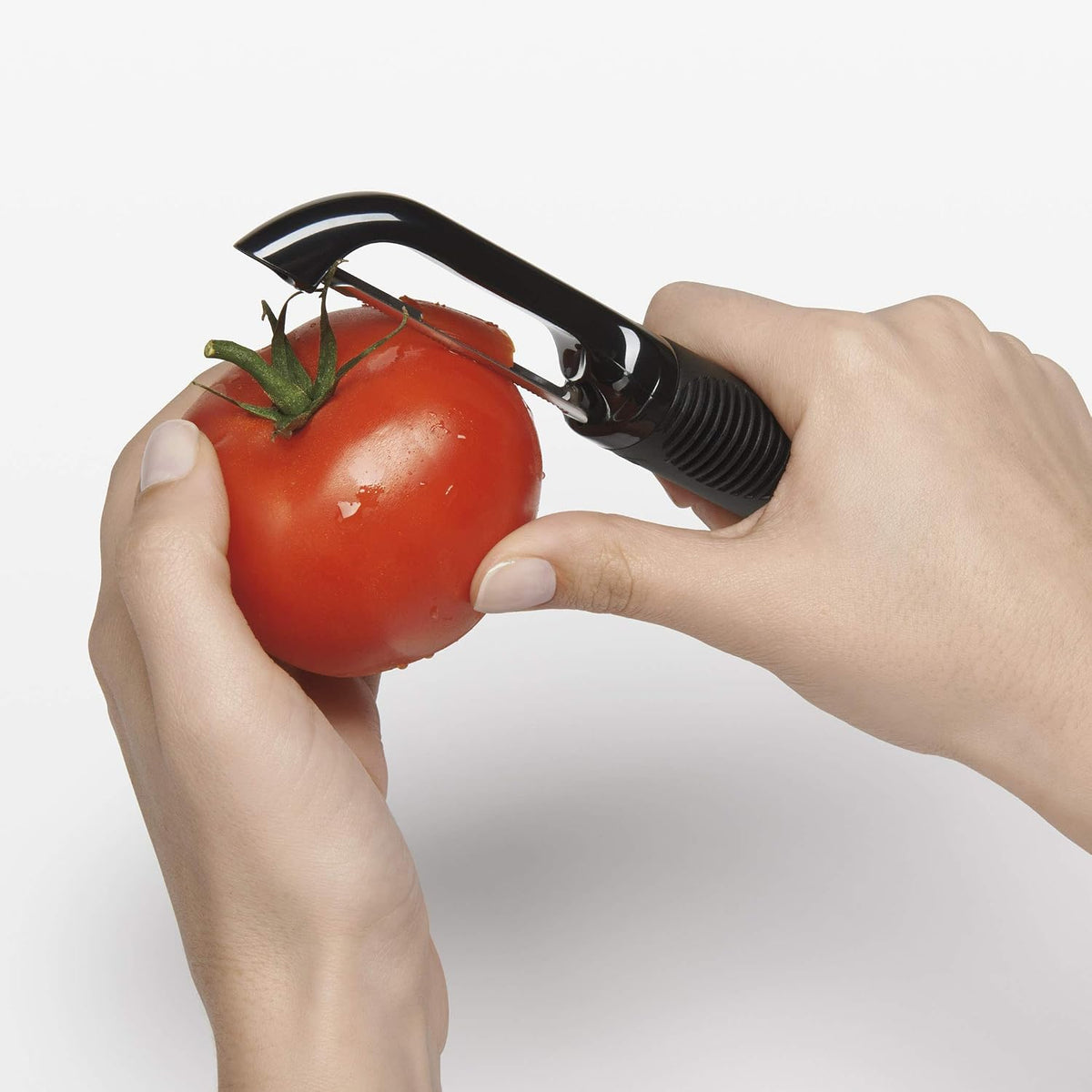 OXO Good Grips Serrated Vegetable Peeler